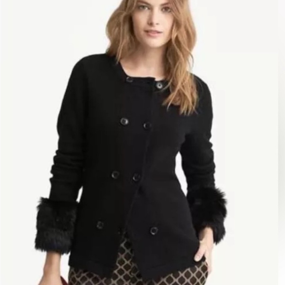 Banana Republic Italian Yarn Faux Fur Cuff Double Breasted Cardigan | Black S
